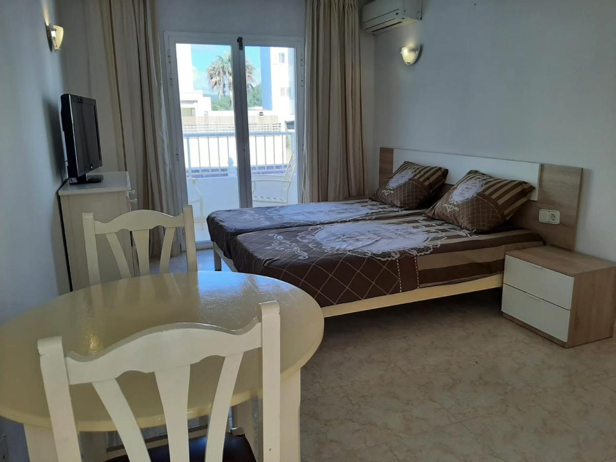 Torres Cardona Apartment *