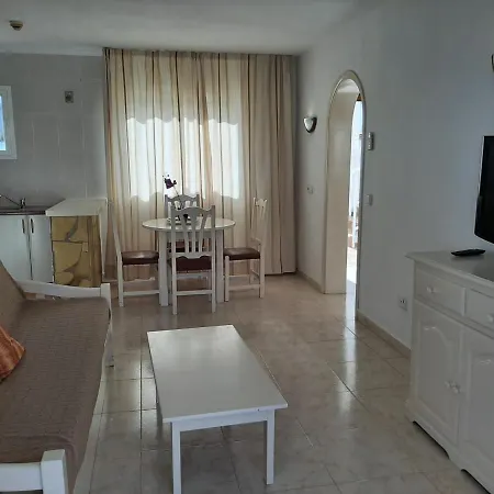 Apartamentos Torres Cardona Cala Llonga  Zewnętrze zdjęcie
