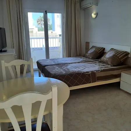Apartamentos Torres Cardona Cala Llonga  Zewnętrze zdjęcie